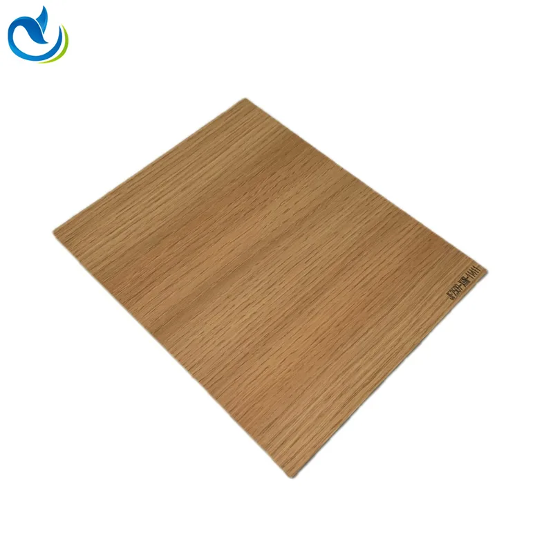 Specialdesignade väggpaneler i kolkristall